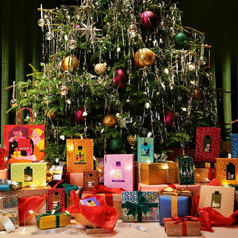 GIFTS THAT BRING OUT THEIR SPARKLE  | Get Christmas ready with great value gifts.