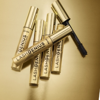 UNWRAP BEST BEAUTY PRICES THIS YEAR. Skincare and makeup treats at our best prices for a festive glow.