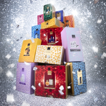 GIFTS THAT BRING OUT THEIR SPARKLE.