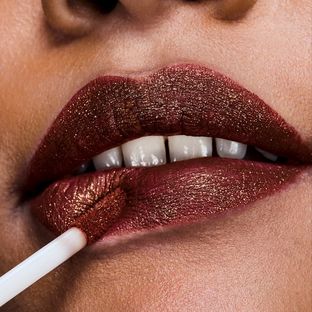 NEW: 16-HOUR SPARK LIP COLOUR Plus up to 30% off the Power Stay collection